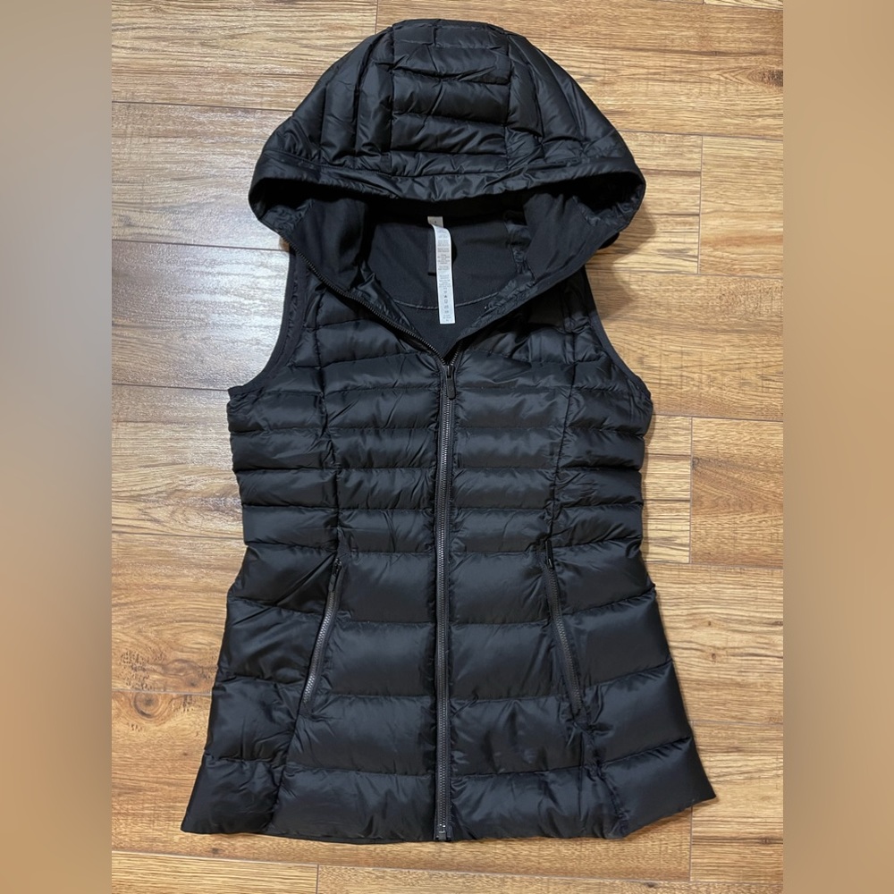 Lululemon Brave the cold vest